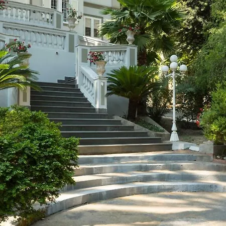 Du Parc Boutique Home-3